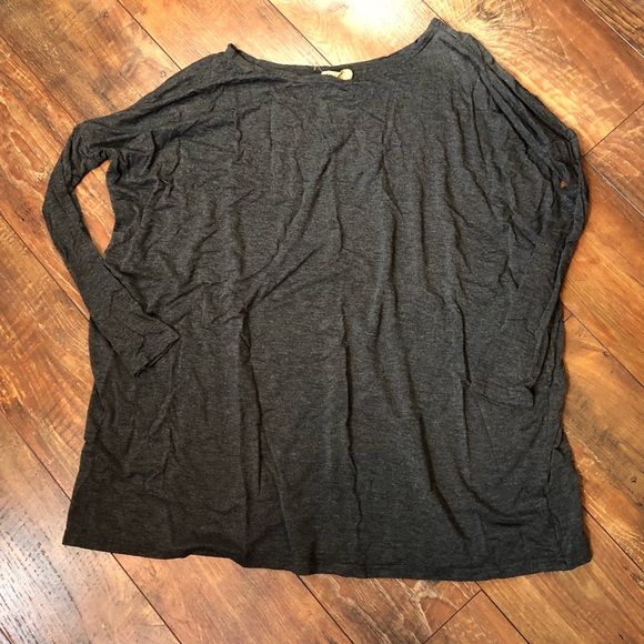Piko 1988 Tops - PIKO 1988 charcoal grey top in size medium